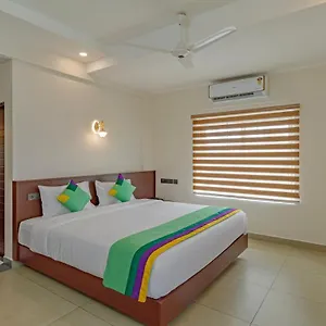 Treebo Amigos Residency Cochin Airport Hotel