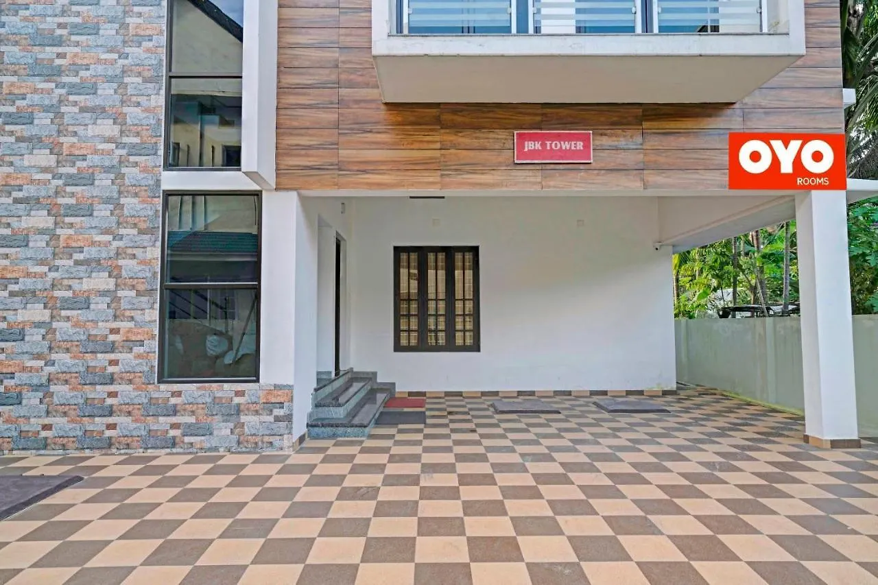 Oyo Thykoodam Sleep Inn Kochi