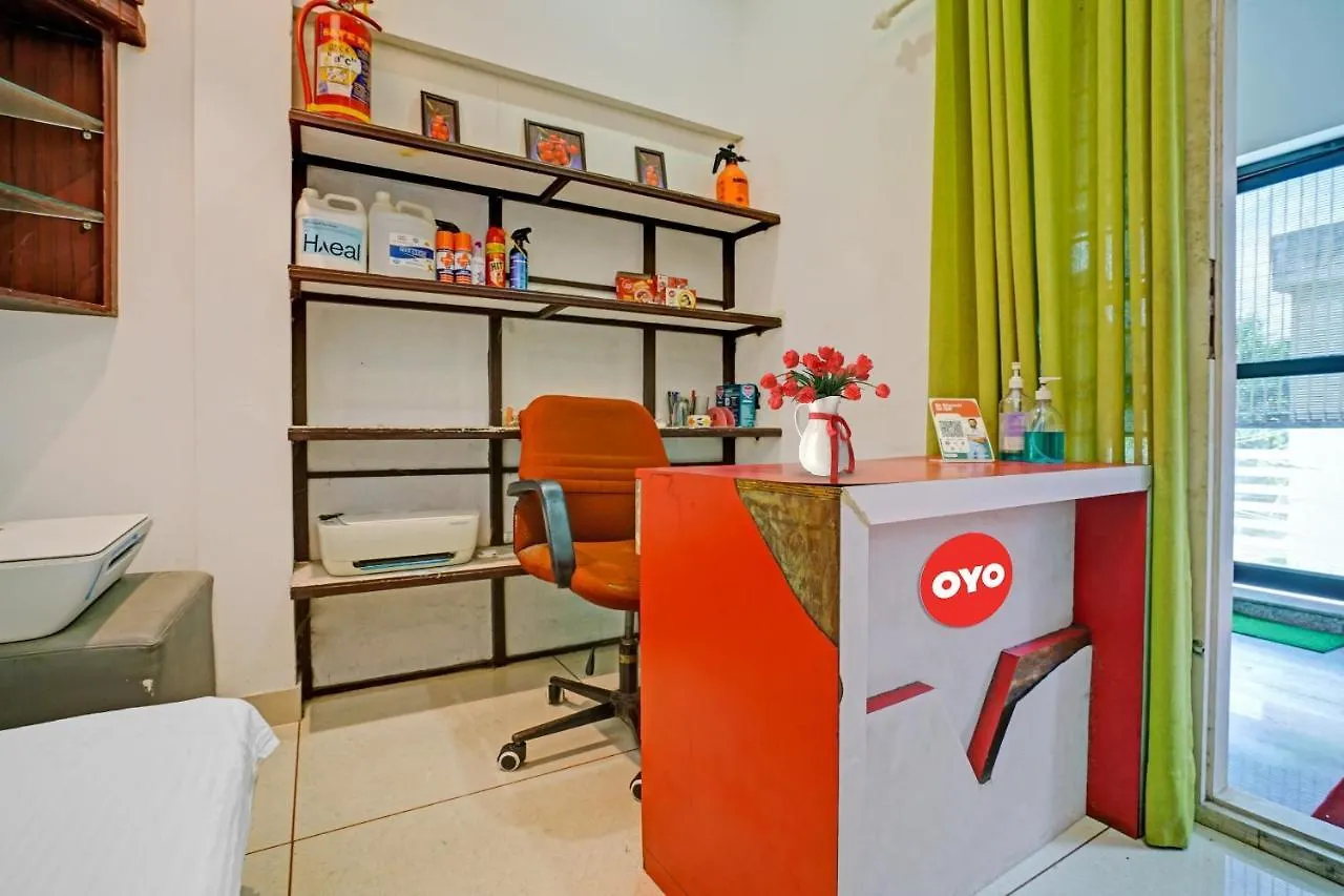 Oyo Thykoodam Sleep Inn Kochi